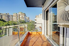 Homefort Stays, Millennium City Centre Gurugram