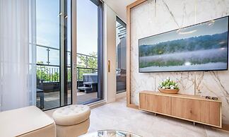 Seaside Garden Apartments & Wellness