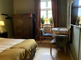 Villa Maria Garden Cottages