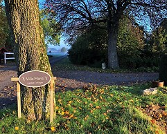Villa Maria Garden Cottages