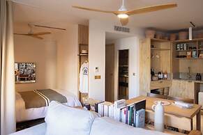 MOB Hotel Cannes