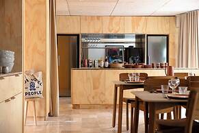 MOB Hotel Cannes