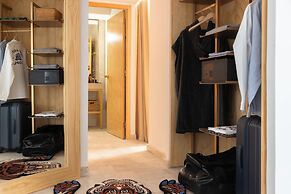 MOB Hotel Cannes