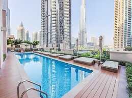 The Elevated Abode 1BHK Apt in Downtown