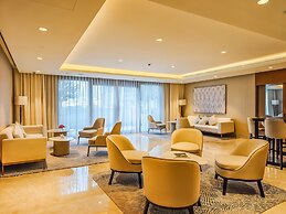 The Elevated Abode 1BHK Apt in Downtown