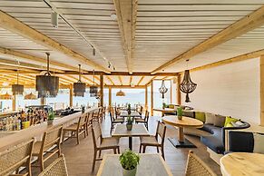 Thalassa Cape Philian Collection