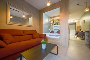 Svarog Unique Apartment by CHORS