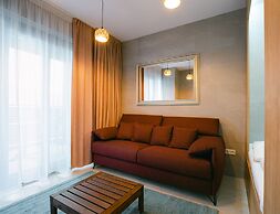 Svarog Unique Apartment by CHORS