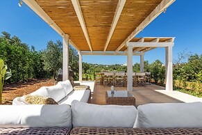 3646 Casal 800 by Perle di Puglia