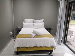 Nqabanqaba B&B