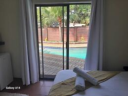 Nqabanqaba B&B