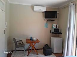 Nqabanqaba B&B