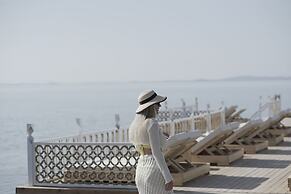 Glenn Hotel & Beach