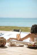 Glenn Hotel & Beach