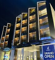 LUEL HOTEL