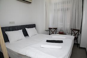 Noya Suites