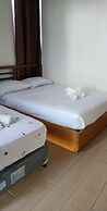 ROOM for RENT in Mactan Newtown