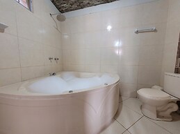 Illari Wari ll - Hotel Sauna