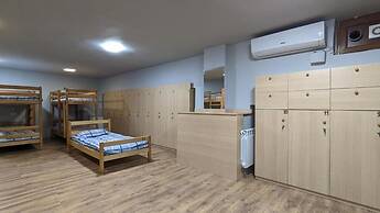 Time Hotel & Tours