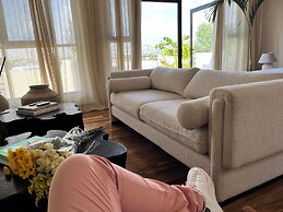 Casa Realm