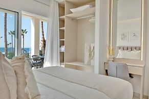 Phaedrus Living: Seaview Luxury Flat Limnaria 150