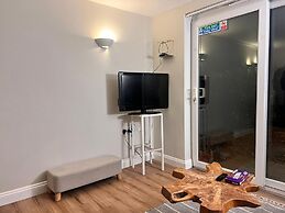 Lolite Apartment in Cambridge
