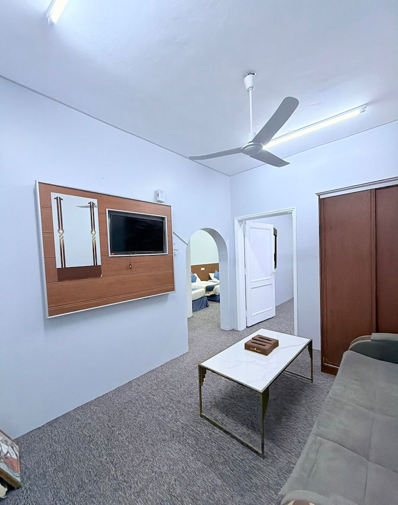 Lina hotel