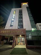 Equus Motel