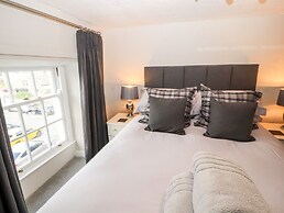 Market Square Maisonette