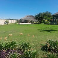 Tingompela Guest House