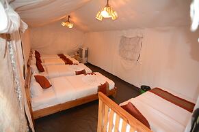 Kalash Parkaze and Tent Inn