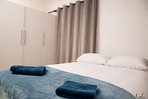 Grey Mansion BnB
