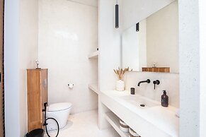 ULU 5 ·2br Villa