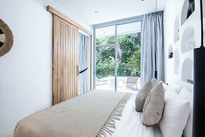 ULU 5 ·2br Villa