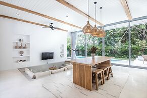 ULU 5 ·2br Villa