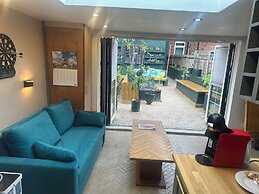Stunning 1-bed Studio in London