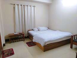 Reem Resort