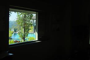 Blanket Days Resort and Spa
