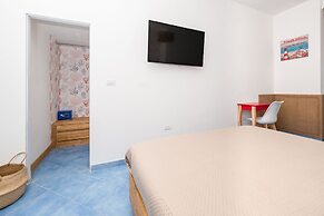 Marea Luxury Rooms