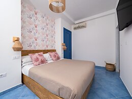 Marea Luxury Rooms