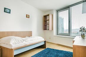 Slavic Spacious Apartment by CHORS