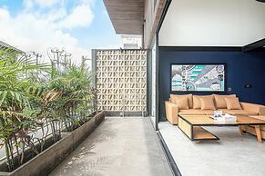 Spacious Loft 200m From Beach Canggu