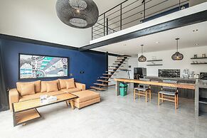 Spacious Loft 200m From Beach Canggu