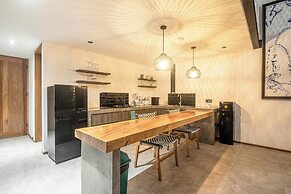 Spacious Loft 200m From Beach Canggu