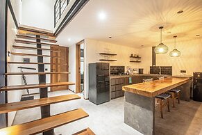 Spacious Loft 200m From Beach Canggu