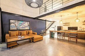 Spacious Loft 200m From Beach Canggu