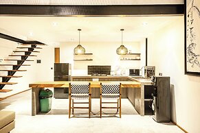 Spacious Loft 200m From Beach Canggu