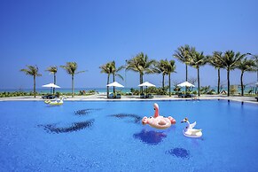 Tuana Hotels Cam Ranh Resort