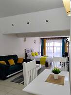 Lux Suites Golden Sun Studio Apartments