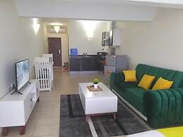 Lux Suites Golden Sun Studio Apartments